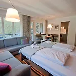 Haus Bodmen C, Edelweiss Apartment